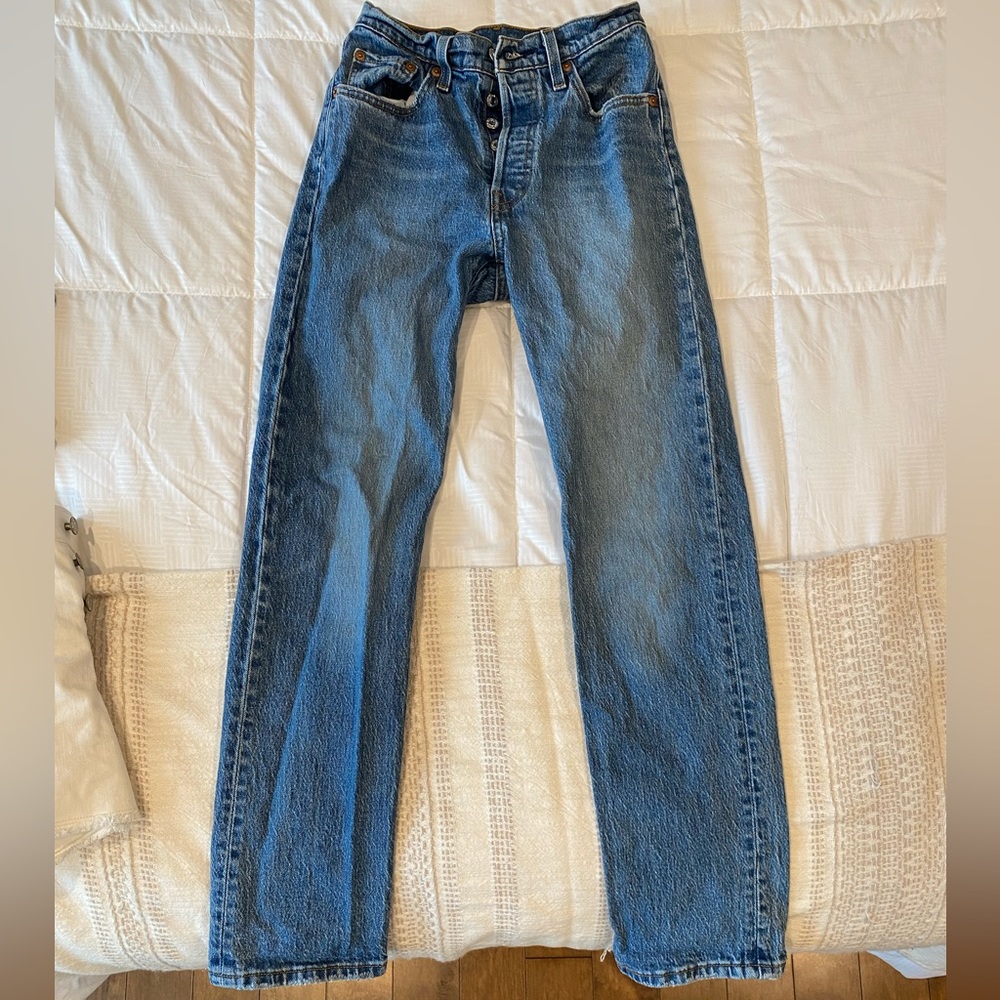 Levi Strauss & Co Straight Leg Jeans Womens
